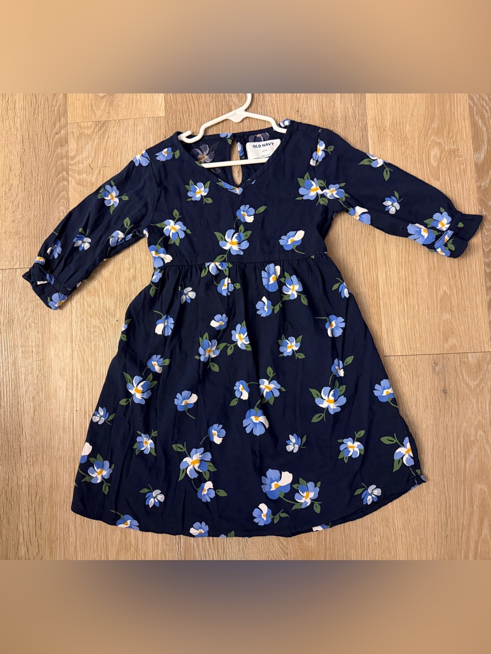 Old Navy Girl's Size 5 Navy Blue Floral Print Girls' Dress With 3/4 Sleeves